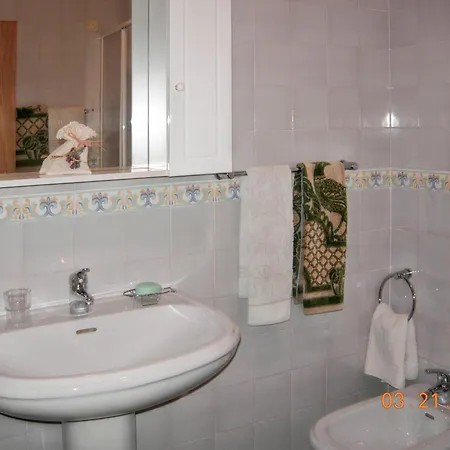 Comfortable House With Mountain View And Shared Pool Semesterbostad Pedraca