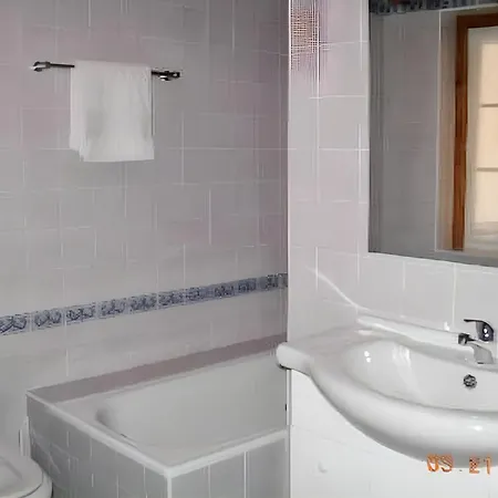 Comfortable House With Mountain View And Shared Pool Pedraça